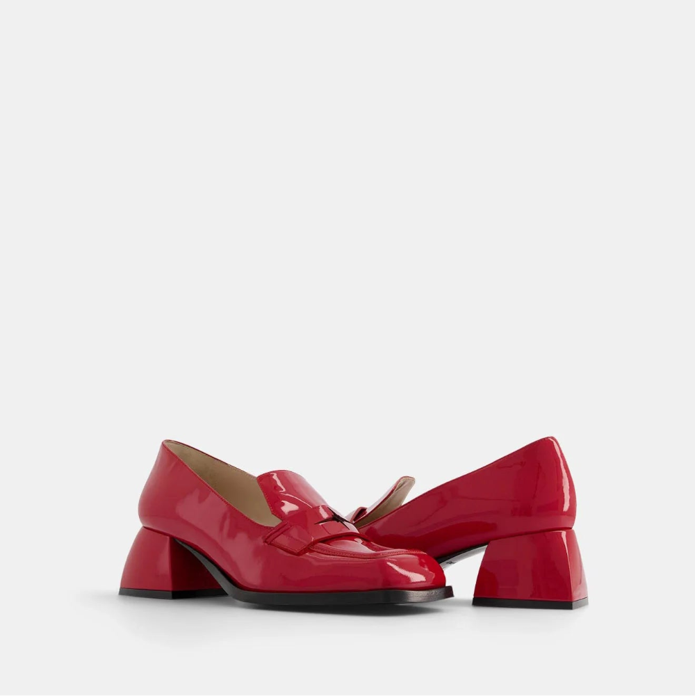 Bulla Cara Red Corvette Patent 50
